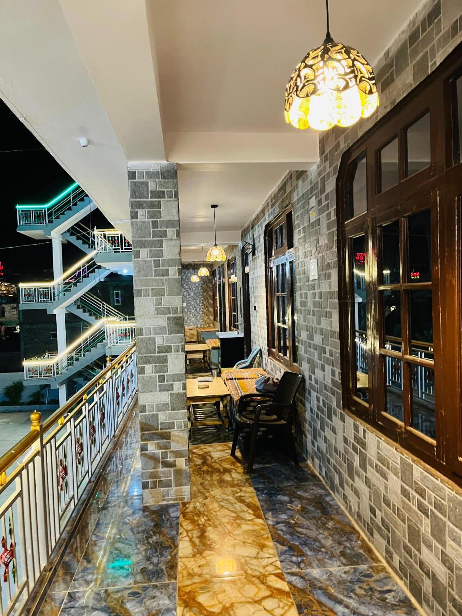 Hotel Dream Valley Kasol #Near Mall Road #River View #Parking #Gaming Zone #Open Terrace #Restaurant Exterior foto
