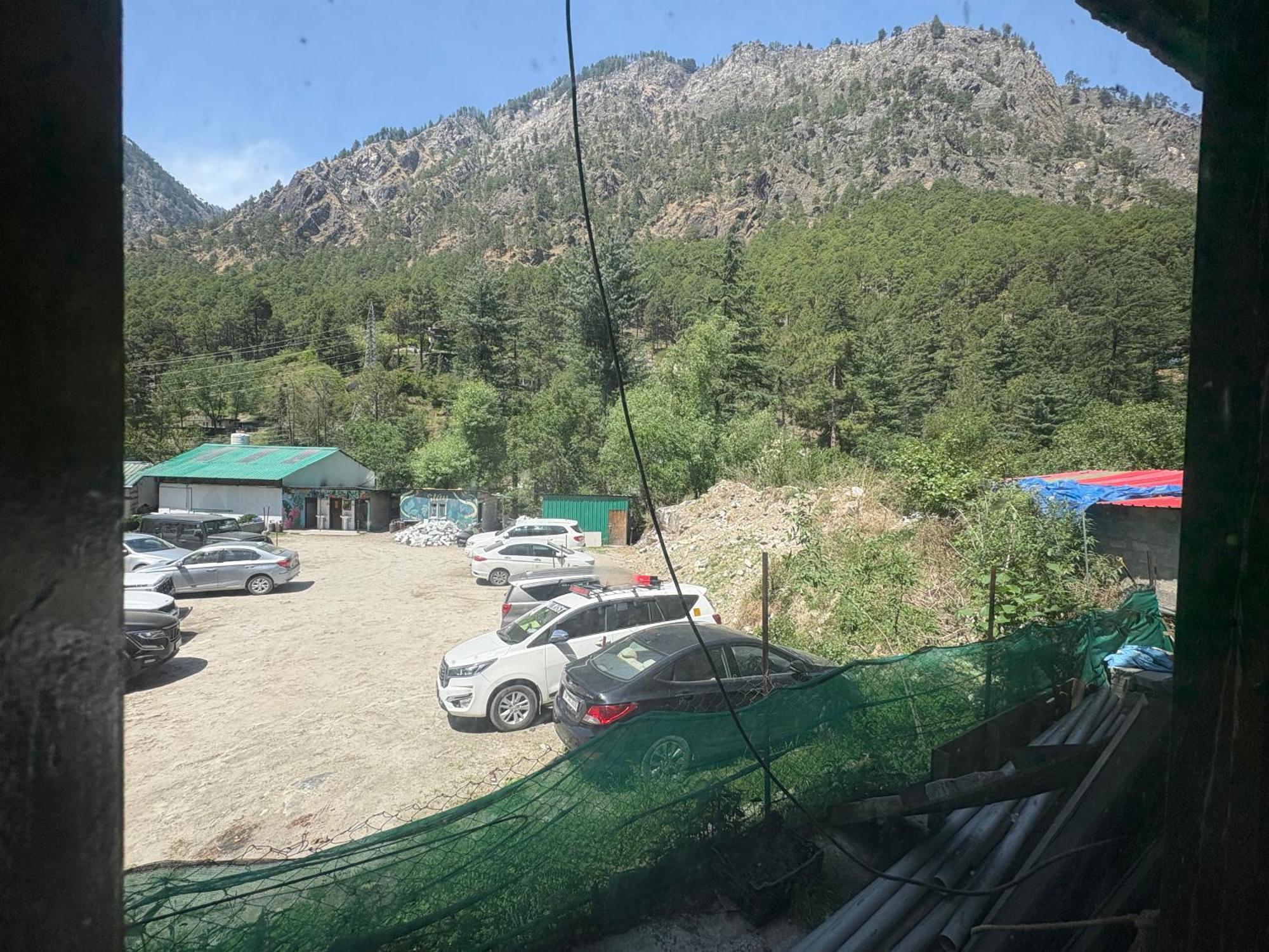 Hotel Dream Valley Kasol #Near Mall Road #River View #Parking #Gaming Zone #Open Terrace #Restaurant Exterior foto